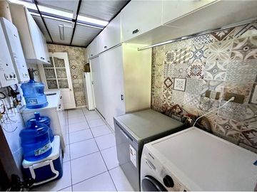 Casa en condominio, 4D y 3B + servicios