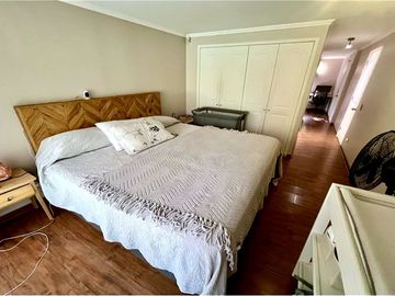 Casa en condominio, 4D y 3B + servicios