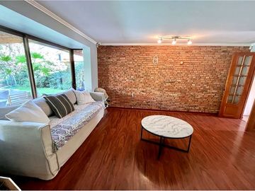 Casa en condominio, 4D y 3B + servicios