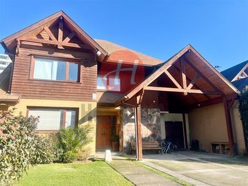 Casa en Venta en Portal