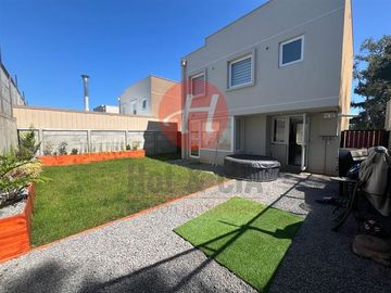 Casa en Venta en Barrio Frances