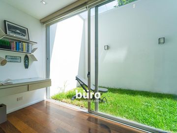 DEPARTAMENTO EN VENTA DE 4 DORMS COMPLETOS CON JARDÍN EN EL OLIVAR SAN ISIDRO