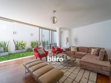 DEPARTAMENTO EN VENTA DE 4 DORMS COMPLETOS CON JARDÍN EN EL OLIVAR SAN ISIDRO