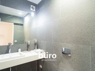 DEPARTAMENTO EN VENTA DE 4 DORMS COMPLETOS CON JARDÍN EN EL OLIVAR SAN ISIDRO