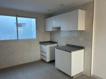 Departamento en Venta con Cochera, 3 Ambientes, en Caballito, Capital Federal, CABA