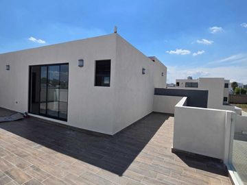 Venta Casa en Lomas de Angelopolis, Puebla
