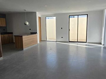 Venta Casa en Lomas de Angelopolis, Puebla
