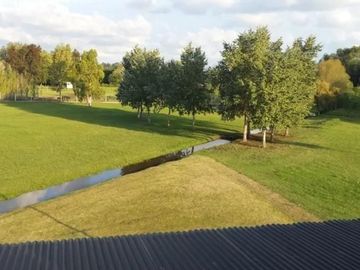 Casa en venta - 4 dormitorios 3 baños - 3.6 Ha- La Plata