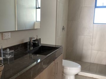 VENTA CASA EN LOMAS DE ANGELOPOLIS, PUEBLA