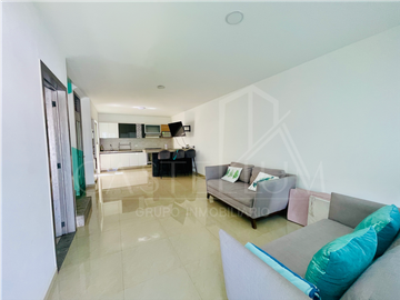 Casa con alberca en venta en Jiutepec, Morelos