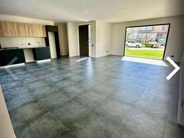 Casa en venta - 4 Dormitorios 3 Baños - Cochera - 190Mts2 - Canning
