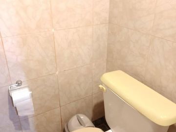 VENTA DE CASA EN PLOTTIER B° LAS BRISAS, 3 HABITACIONES
