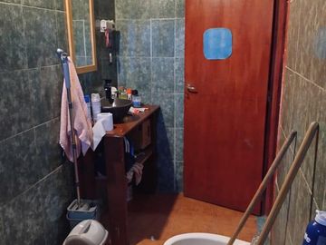 VENTA DE CASA EN PLOTTIER B° LAS BRISAS, 3 HABITACIONES