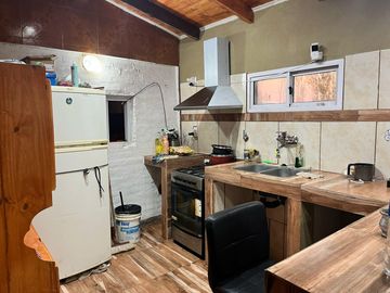 VENTA DE CASA EN PLOTTIER B° LAS BRISAS, 3 HABITACIONES