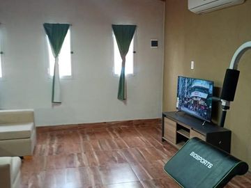 VENTA DE CASA EN PLOTTIER B° LAS BRISAS, 3 HABITACIONES