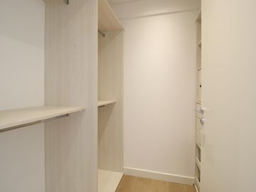 ¡Oportunidad! Departamento de 3 Ambientes con Cochera en Palermo Hollywood
