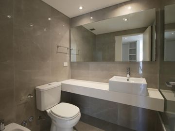 ¡Oportunidad! Departamento de 3 Ambientes con Cochera en Palermo Hollywood