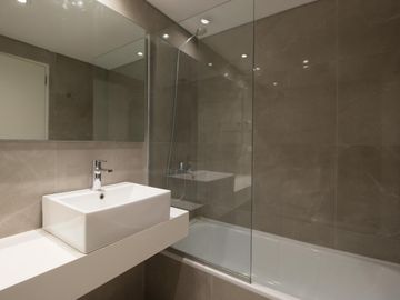 ¡Oportunidad! Departamento de 3 Ambientes con Cochera en Palermo Hollywood