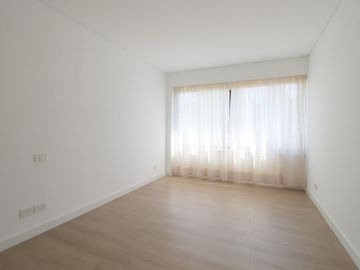 ¡Oportunidad! Departamento de 3 Ambientes con Cochera en Palermo Hollywood