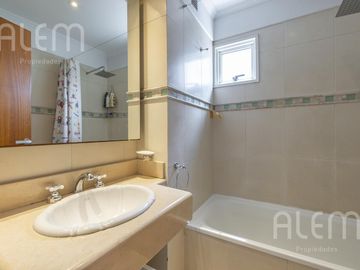 Departamento de 4 dormitorios en venta en Las Lomitas | Lomas de Zamora Oeste