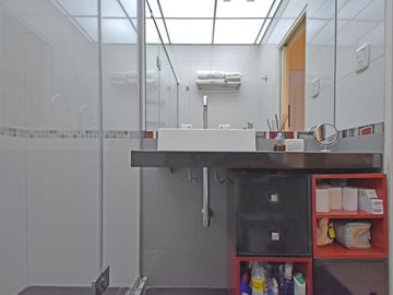 PH EN VENTA, BELGRANO, 3 AMBIENTES Y 2 PATIOS