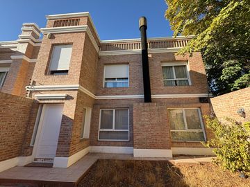Vende Casa 3 dormitorios