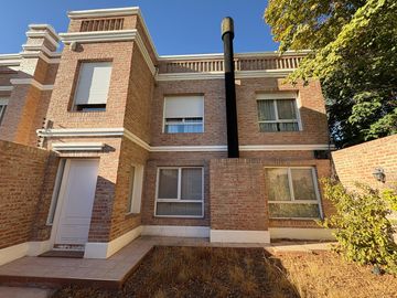 Vende Casa 3 dormitorios