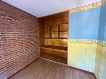 Vende Casa 3 dormitorios