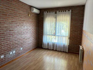 Vende Casa 3 dormitorios
