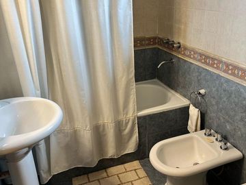 Casa 3 dormitorios 1 C/ BAÑO EN SUITE  - APTO CREDITO !!