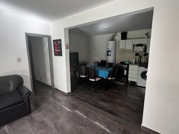Propiedad 2 dormitorios en excelente zona de funes