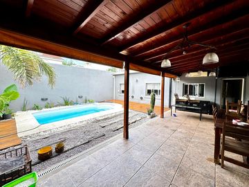 Casa en Merlo Sur - Tres Ambientes - Peru 1300