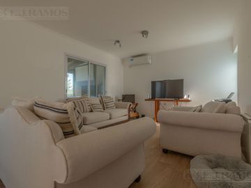 OPORTUNIDAD VENTA CASA San Sebastián A1 NO APTO CREDITO MB