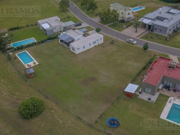 OPORTUNIDAD VENTA CASA San Sebastián A1 NO APTO CREDITO MB