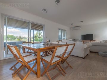 OPORTUNIDAD VENTA CASA San Sebastián A1 NO APTO CREDITO MB