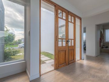 OPORTUNIDAD VENTA CASA San Sebastián A1 NO APTO CREDITO MB