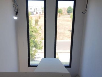 CASA EN VENTA A ESTRENAR - HARAS SANTA MARIA