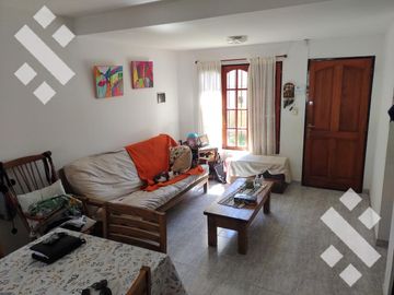 En Venta Dúplex 3 Dormitorios Barrio Santa Genoveva, Pilcomayo 767 Neuquén Capital -