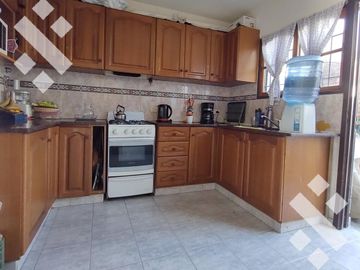 En Venta Dúplex 3 Dormitorios Barrio Santa Genoveva, Pilcomayo 767 Neuquén Capital -