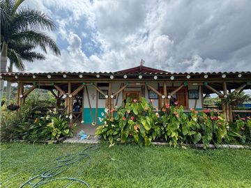 FINCA EN VENTA - FILANDIA