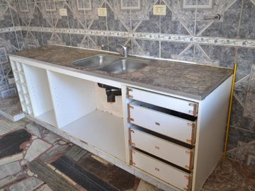 Casa-San Justo-Isidro Casanova-3ambientes-cochera-patio-oportunidad-permuta-financiación,lote propio