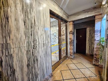 Venta Departamento 3 ambientes con dependencia y balcón al frente! Apto profesional!