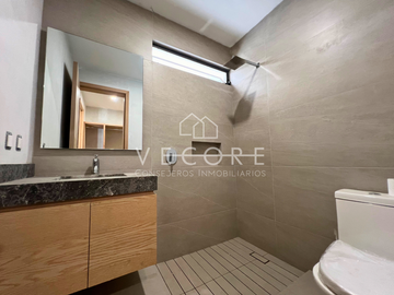 CASA EN VENTA EN BOSQUE CEDROS, ARBOLADA BOSQUES DE SANTA ANITA, TLAJOMULCO