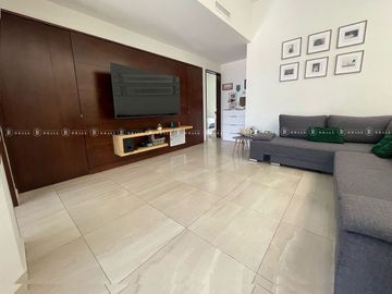 CASA EN VENTA EN RESIDENCIAL ASTURIAS FRENTE A PARQUE
