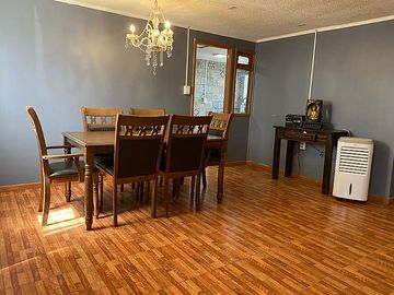 Se vende casa remodelada sector Río Viejo