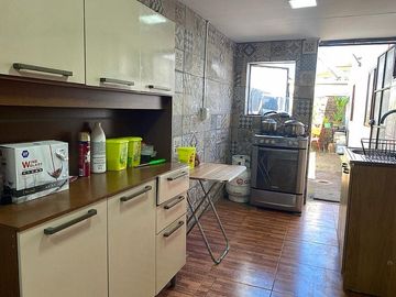 Se vende casa remodelada sector Río Viejo
