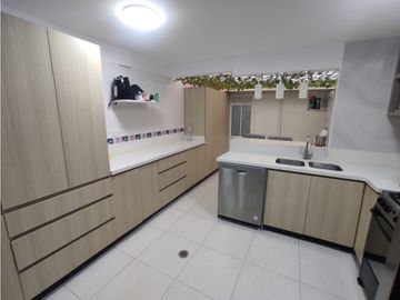 VENTA CASA LAGOS CACIQUE BUCARAMANGA