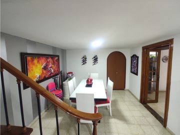 VENTA CASA LAGOS CACIQUE BUCARAMANGA