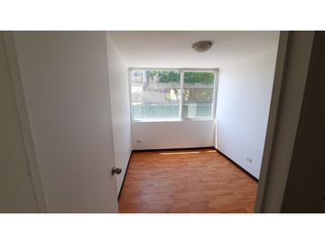 VENTA | INDEPENDENCIA | 25 M2 | ORIENTE