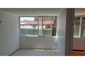 VENTA | INDEPENDENCIA | 25 M2 | ORIENTE